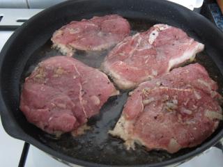 Steaks braten