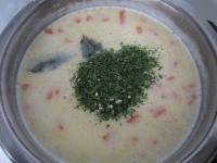 Gepressten Knoblauch, getrocknete Zwiebel...