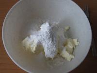 Mascarpone mit Quark, Zucker und Joghurt...