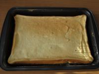 In der vorgeheizten Backröhre bei 180°C ca. 12...
