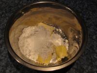 Weiche Butter (zB. 40g) in eine Schüssel geben...