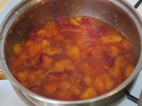 Kochen und eine Weile eindampfen lassen, bis die...
