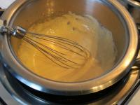 Rädchen auskühlen lassen und Creme vorbereiten....