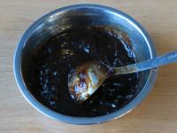 Marmelade mit Rum und je nach Bedarf mit Wasser...