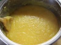 Pudding zu den zermixten Äpfeln zugeben und...