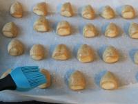 Bei 180°C 13-15 Minuten backen. Zucker im Wasser...