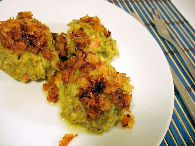 Brokkoli Knödel im Dampfgarer • Rezept | weltinmir.de