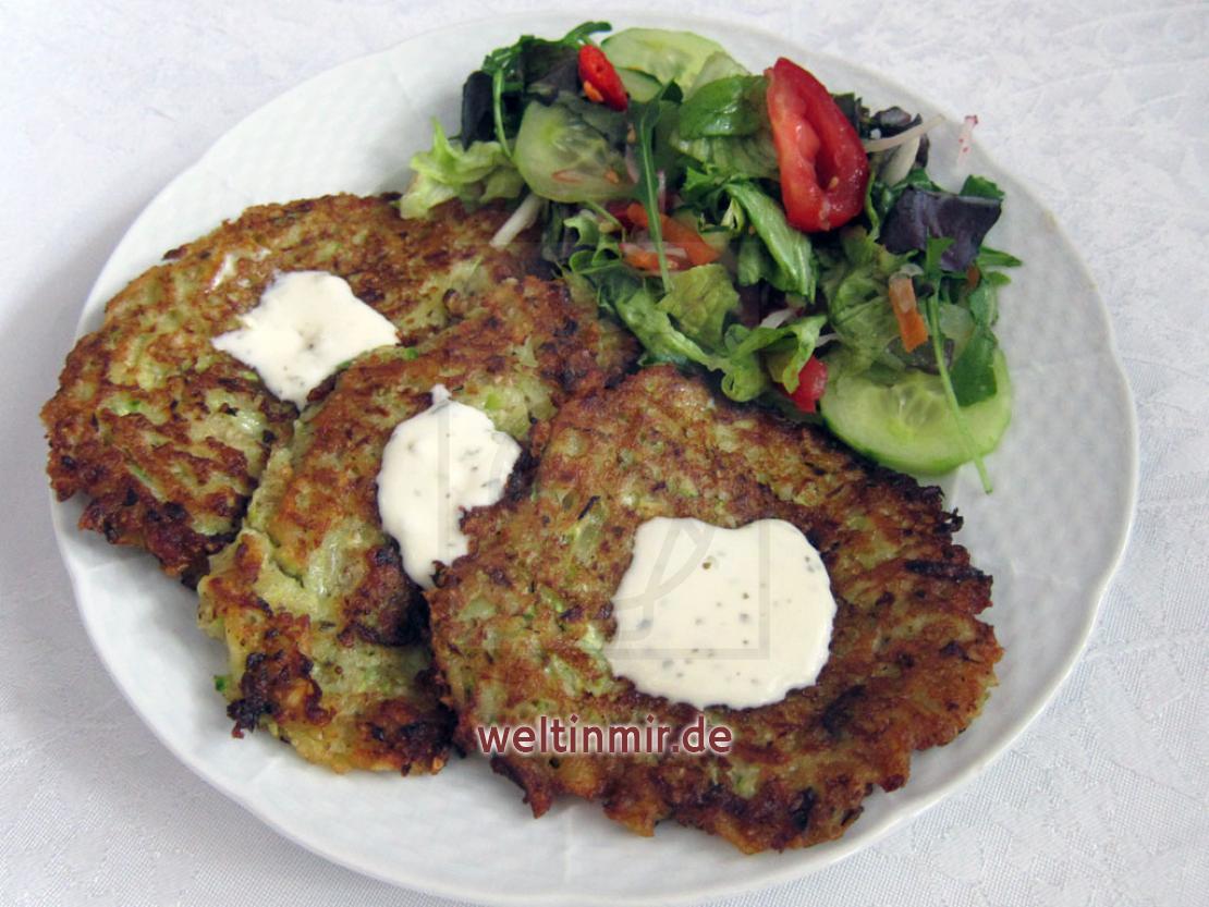 Zucchini - Kartoffelpuffer • Rezept | weltinmir.de