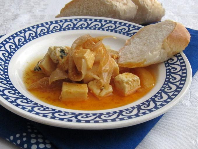 Eingelegter Käse mit Gyros Gewürz • Rezept | weltinmir.de