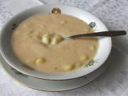 Milchige Kartoffelsuppe für die Kinder