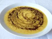 Sellerie - Porree - Suppe mit Joghurt
