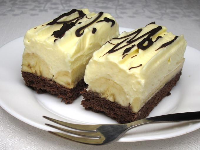 Cremige Bananenschnitten mit Quark • Rezept | weltinmir.de